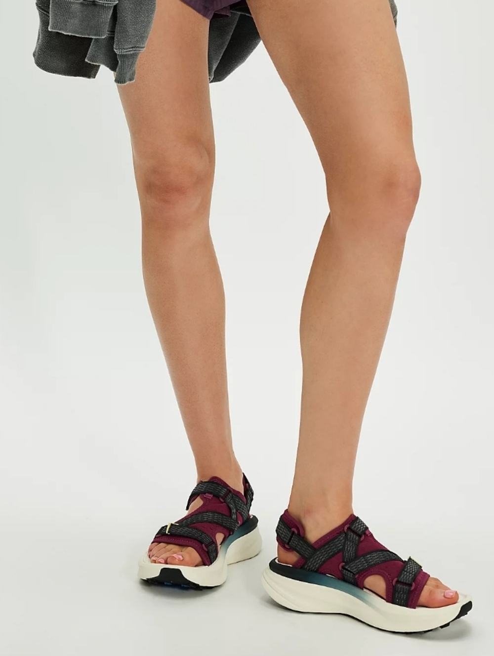 Teva Aventrail R2T Women's In Phantom Rasperry Sport Sandals